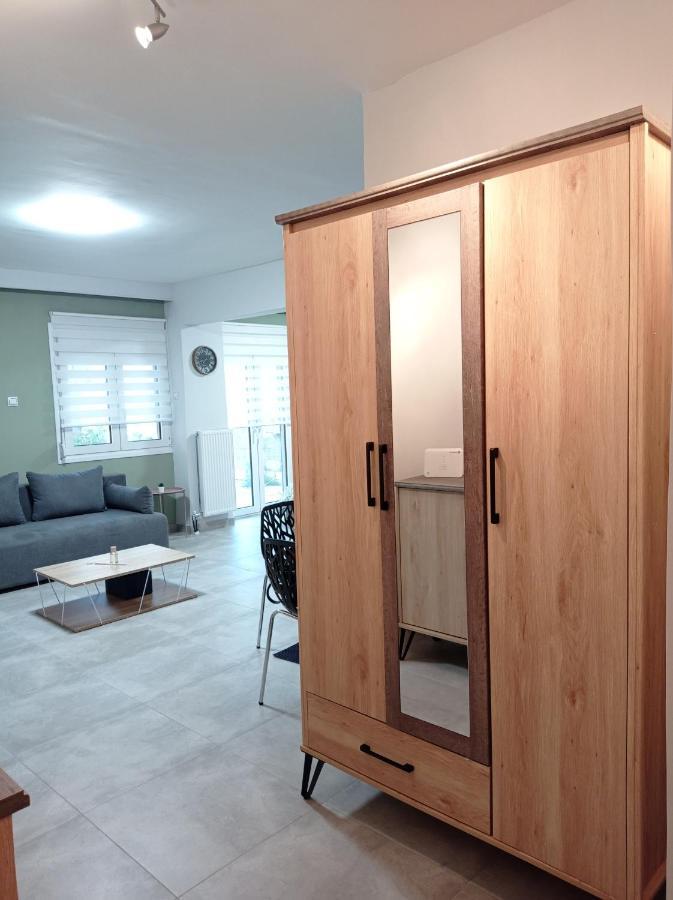 Central Home Tríkala エクステリア 写真